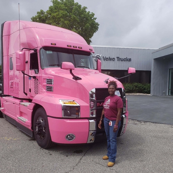 Meet Your Posher, Lady Trucker, Canaan's Mom, Bob's Wife, auntie Kētta! - Picture 3 of 6